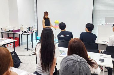 올댓뷰티아카데미 레인보우 크리에이티브 커트 특강